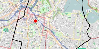 Оукланд гимназия картата зона